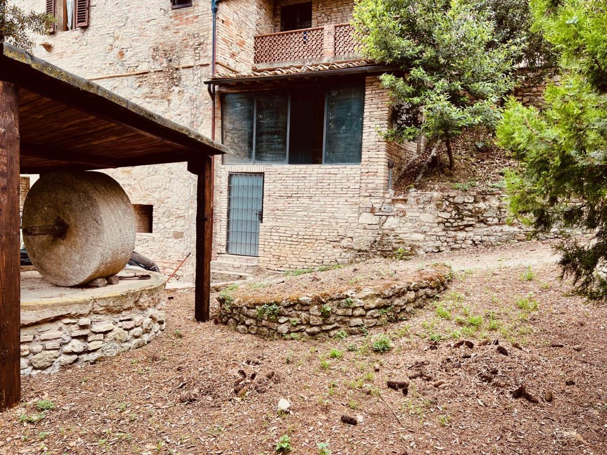 Le Fonti Di San Gimignano Apartment ภายนอก รูปภาพ