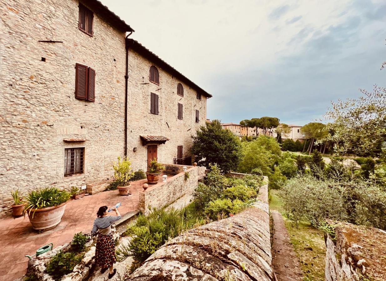 Le Fonti Di San Gimignano Apartment ภายนอก รูปภาพ
