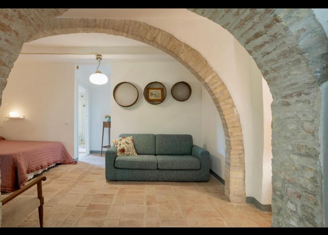 Le Fonti Di San Gimignano Apartment ภายนอก รูปภาพ