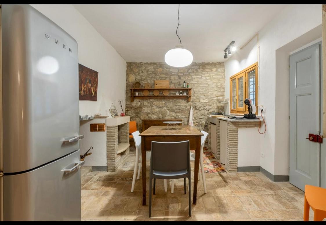 Le Fonti Di San Gimignano Apartment ภายนอก รูปภาพ