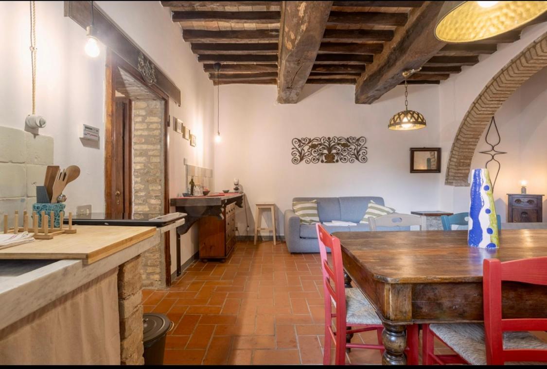 Le Fonti Di San Gimignano Apartment ภายนอก รูปภาพ